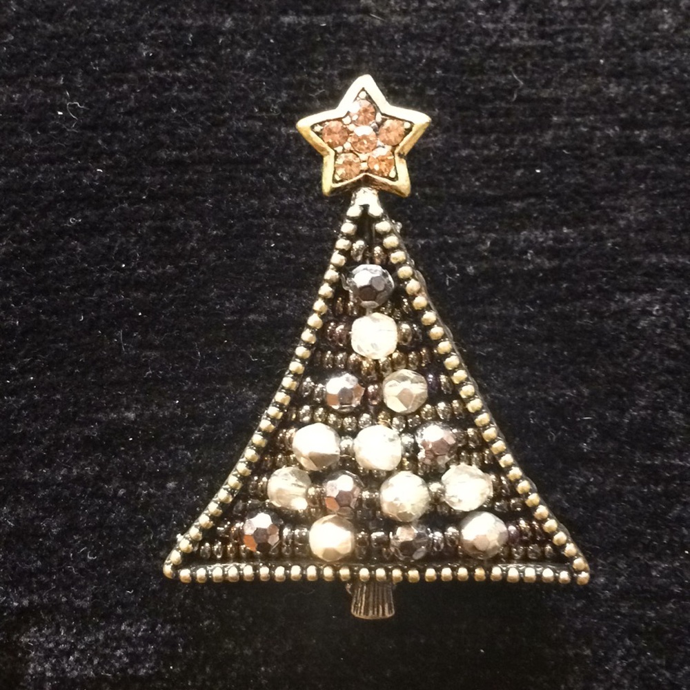 Holiday tree brooch Coldwater Creek 2007